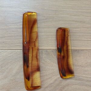 Vintage Elegant Tortoise Shell Comb Set